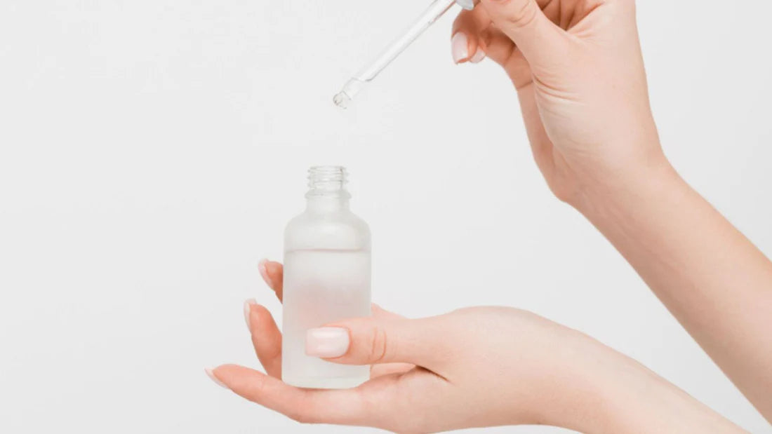 MandelAC Serum / Reduces Pimples | Even Skin Ton 20Ml